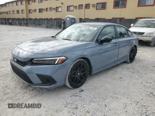 2022 Honda Civic Sport z VIN 2HGFE2F55NH602052, wystawiony jako Copart lot #55672165 z przebiegiem 31 562 mil mil oraz Szkoda całkowita • Salvage title. Historia ofert i sprzedaży dostępna na DreamBid. Obrazek 1.