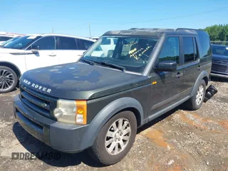 2005 Land Rover LR3 SE z VIN SALAD25405A326701, wystawiony jako IAAI lot #42504979 z przebiegiem 212 359 mil mil oraz . Historia ofert i sprzedaży dostępna na DreamBid. Obrazek 2.