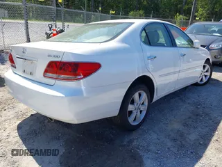 2005 Lexus ES 330 with VIN JTHBA30G955135135, listed as a IAAI auction lot 42004062 with 1 mi miles. Bid and sale history available at carsss.com. Image 4.