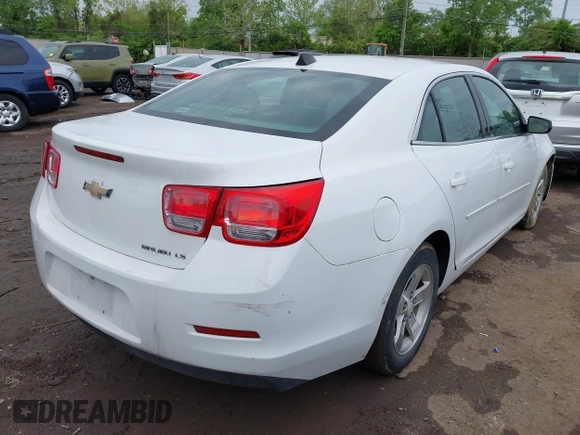 2014 Chevrolet Malibu LS with VIN 1G11B5SL2EF157464, listed as a IAAI auction lot 42224933 with 182,202 mi miles and . Bid and sale history available at DreamBid. Image 4.