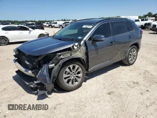 2020 Toyota RAV4 XLE Premium with VIN 2T3C1RFV6LC042773, listed as a Copart auction lot 52032925 with 69,983 mi miles and Salvage Title. Bid and sale history available at carsss.com. Image 1.