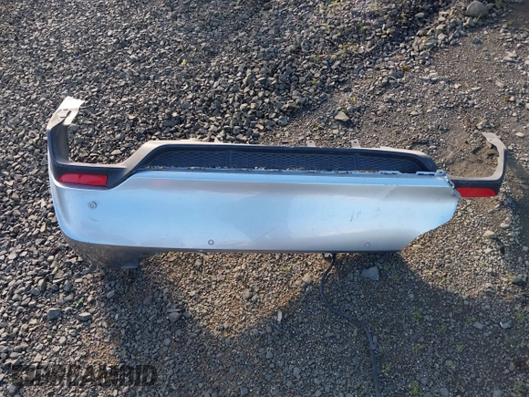 2020 Toyota Avalon Limited z VIN 4T1DZ1FB2LU053877, wystawiony jako IAAI lot #41725361 z przebiegiem 24 552 mil mil oraz . Historia ofert i sprzedaży dostępna na DreamBid. Obrazek 12.