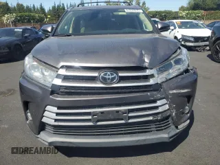 2019 Toyota Highlander SE z VIN 5TDJZRFH5KS605448, wystawiony jako Copart lot #61974075 z przebiegiem 81 636 mil mil oraz Szkoda całkowita • Salvage title. Historia ofert i sprzedaży dostępna na DreamBid. Obrazek 5.