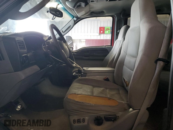 2005 Ford Excursion Special Serv with VIN 1FMSU41P95EA92439, listed as a Copart auction lot 45586135 with 379,439 mi miles and Salvage Title. Bid and sale history available at DreamBid. Image 7.