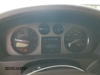 2008 Cadillac Escalade z VIN 1GYEC63868R184475, wystawiony jako Copart lot #60512555 z przebiegiem 202 720 mil mil oraz Szkoda całkowita • Salvage title. Historia ofert i sprzedaży dostępna na DreamBid. Obrazek 9.