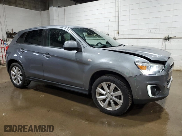 2015 Mitsubishi Outlander SE with VIN 4A4AP4AU6FE008763, listed as a Copart auction lot 58772365 with 130,749 mi miles and Salvage title. Bid and sale history available at DreamBid. Image 4.