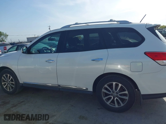 2014 Nissan Pathfinder SV with VIN 5N1AR2MM7EC706483, listed as a IAAI auction lot 42164389 with 192,754 mi miles. Bid and sale history available at carsss.com. Image 14.