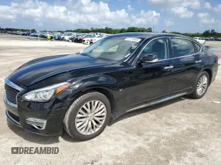 2015 Infiniti Q70 with VIN JN1BY1PRXFM830274, listed as a Copart auction lot 61474604 with 97,550 mi miles and Salvage Title. Bid and sale history available at DreamBid. Image 1.