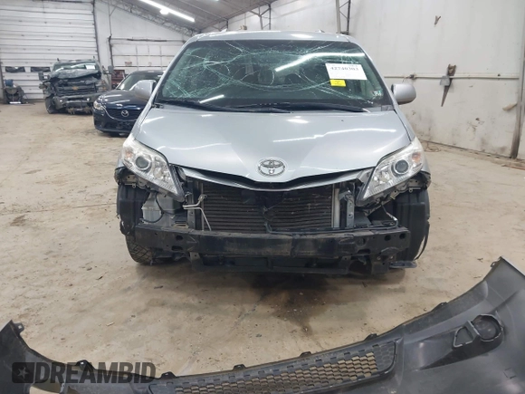 2015 Toyota Sienna LE AAS with VIN 5TDKK3DC9FS622028, listed as a IAAI auction lot 42740303 with 132,529 mi miles and . Bid and sale history available at DreamBid. Image 12.