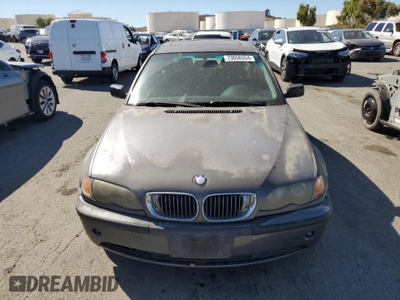 2002 BMW 3 Series 325i with VIN WBAEV33452KL75149, listed as a Copart auction lot 73056554 with 176,046 mi miles and Clean Title. Bid and sale history available at carsss.com. Image 5.