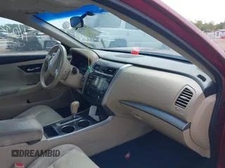 2015 Nissan Altima SV z VIN 1N4AL3AP0FC138899, wystawiony jako IAAI lot #40165724 z przebiegiem 168 585 mil mil oraz . Historia ofert i sprzedaży dostępna na DreamBid. Obrazek 5.