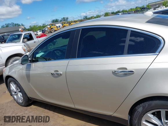 2014 Buick Regal Premium I with VIN 2G4GN5EX5E9308650, listed as a IAAI auction lot 42325136 with 174,823 mi miles and . Bid and sale history available at DreamBid. Image 14.