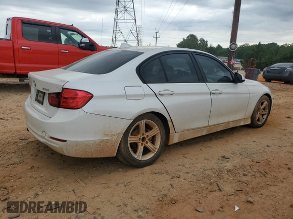 2012 BMW 3 Series 328i z VIN WBA3A5G54CNP18180, wystawiony jako Copart lot #57582075 z przebiegiem 133 036 mil mil oraz Szkoda całkowita • Salvage title. Historia ofert i sprzedaży dostępna na DreamBid. Obrazek 3.