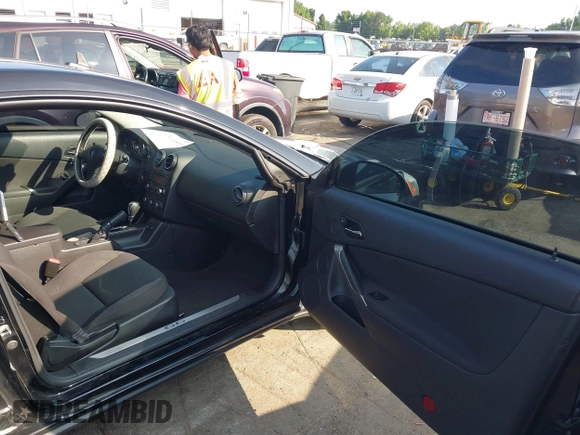 2008 Pontiac G6 GT with VIN 1G2ZH17N684173635, listed as a IAAI auction lot 42406510 with 128,216 mi miles and . Bid and sale history available at DreamBid. Image 5.