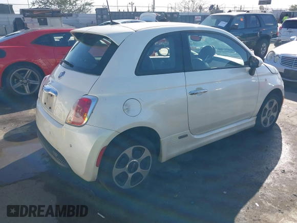 2017 FIAT 500e with VIN 3C3CFFGE0HT547756, listed as a IAAI auction lot 41729503 with 1 mi miles. Bid and sale history available at carsss.com. Image 4.