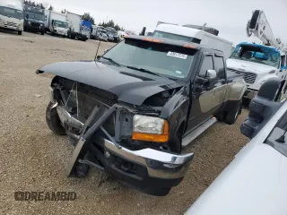 2001 Ford F-350 XL with VIN 1FTWW32F21EA24316, listed as a Copart auction lot 43617375 with 485,052 mi miles and Salvage title. Bid and sale history available at DreamBid. Image 1.