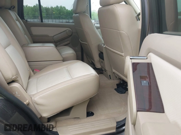 2007 Ford Explorer Limited z VIN 1FMEU75897UB87710, wystawiony jako IAAI lot #42176489 z przebiegiem 256 791 mil mil oraz . Historia ofert i sprzedaży dostępna na DreamBid. Obrazek 8.