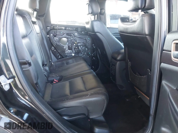 2014 Jeep Grand Cherokee Laredo with VIN 1C4RJEAG3EC472714, listed as a IAAI auction lot 40980100 with 124,603 mi miles. Bid and sale history available at carsss.com. Image 8.