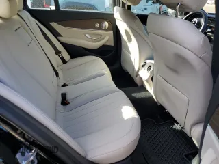 2023 Mercedes-Benz E 350 with VIN W1KZF8EB5PB132464, listed as a Copart auction lot 44627685 with 2,776 mi miles and Salvage Title. Bid and sale history available at DreamBid. Image 10.