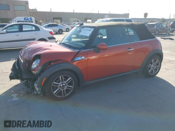 2012 MINI Convertible with VIN WMWZN3C54CT134124, listed as a IAAI auction lot 42313148 with 119,963 mi miles and . Bid and sale history available at DreamBid. Image 18.