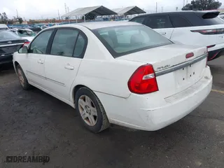 2006 Chevrolet Malibu LT w/0LT with VIN 1G1ZT51F06F179878, listed as a IAAI auction lot 41516639 with 172,190 mi miles. Bid and sale history available at carsss.com. Image 3.