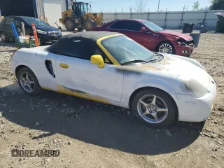 2002 Toyota MR2 z VIN JTDFR320520050071, wystawiony jako Copart lot #72550184 z przebiegiem 131 342 mil mil oraz Tytuł czysty. Historia ofert i sprzedaży dostępna na DreamBid. Obrazek 4.
