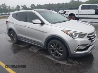 2017 Hyundai Santa Fe Ultimate z VIN 5XYZW4LA3HG472104, wystawiony jako IAAI lot #42352652 z przebiegiem 114 205 mil mil oraz . Historia ofert i sprzedaży dostępna na DreamBid. Obrazek 1.