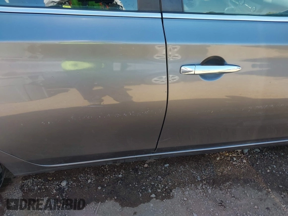 2017 Nissan Sentra S with VIN 3N1AB7AP2HY337633, listed as a IAAI auction lot 42806631 with 124,251 mi miles and . Bid and sale history available at DreamBid. Image 6.