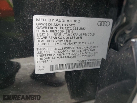 2024 Audi Q3 S line Premium z VIN WA1DECF32R1129879, wystawiony jako Copart lot #54571365 z przebiegiem 6 842 mil mil oraz Szkoda całkowita • Salvage title. Historia ofert i sprzedaży dostępna na DreamBid. Obrazek 13.