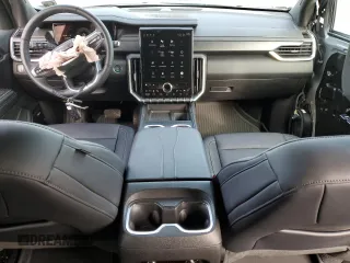 2024 GMC Acadia FWD Elevation z VIN 1GKENKKS2RJ165111, wystawiony jako Copart lot #74203314 z przebiegiem 4059 mil mil oraz Szkody całkowita. Historia ofert i sprzedaży dostępna na DreamBid. Obrazek 8.
