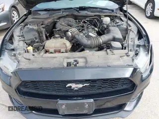 2016 Ford Mustang V6 z VIN 1FA6P8AM3G5256187, wystawiony jako IAAI lot #42415645 z przebiegiem 141 235 mil mil oraz . Historia ofert i sprzedaży dostępna na DreamBid. Obrazek 10.