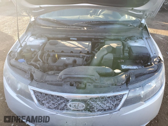 2013 Kia Forte LX with VIN KNAFT4A25D5663773, listed as a Copart auction lot 84085324 with 10,600 mi miles and Salvage Title. Bid and sale history available at carsss.com. Image 11.