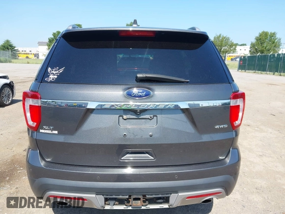 2017 Ford Explorer XLT с VIN 1FM5K8D8XHGB20255, выставлен на аукционе IAAI как лот 42561934 с пробегом 112 137 миль миль и . История ставок и продаж доступна на DreamBid. Изображение 16.