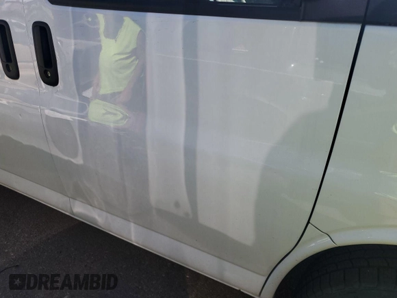 2021 Chevrolet Express Cargo with VIN 1GCWGAFP2M1303233, listed as a IAAI auction lot 42731173 with 57,034 mi miles and . Bid and sale history available at DreamBid. Image 6.