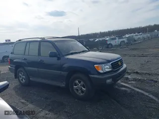 2002 Toyota Land Cruiser with VIN JTEHT05J122018974, listed as a IAAI auction lot 41543290 with 266,926 mi miles. Bid and sale history available at carsss.com. Image 13.