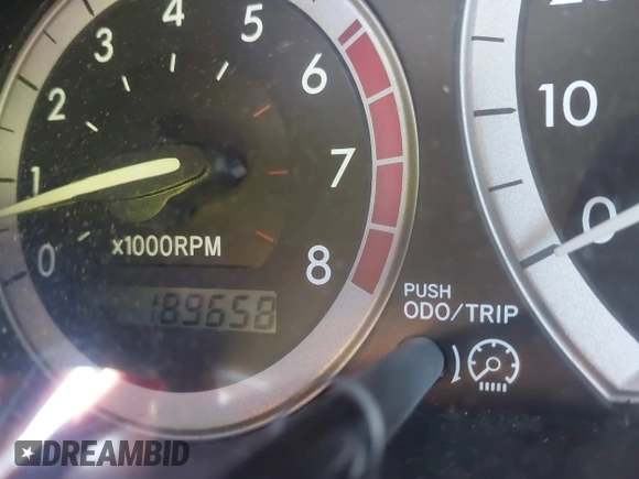 2004 Toyota Sienna XLE with VIN 5TDBA22C84S024705, listed as a IAAI auction lot 41672488 with 189,658 mi miles and . Bid and sale history available at DreamBid. Image 15.