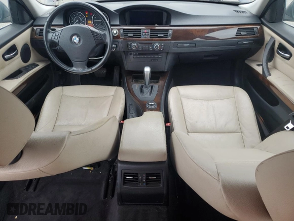 2011 BMW 3 Series 328i with VIN WBAPH5G50BNM82543, listed as a Copart auction lot 59016615 with 122,820 mi miles and Clean title. Bid and sale history available at DreamBid. Image 8.
