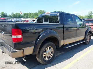 2005 Ford F-150 XLT z VIN 1FTPW14505FB29627, wystawiony jako IAAI lot #42586066 z przebiegiem 203 299 mil mil oraz . Historia ofert i sprzedaży dostępna na DreamBid. Obrazek 4.
