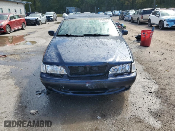 2004 Volvo C70 with VIN YV1NC62D74J043101, listed as a Copart auction lot 71585714 with 136,882 mi miles and Salvage Title. Bid and sale history available at carsss.com. Image 5.