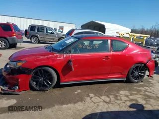 2016 Scion tC with VIN JTKJF5C78GJ025704, listed as a IAAI auction lot 41706518 with 29,460 mi miles. Bid and sale history available at carsss.com. Image 14.