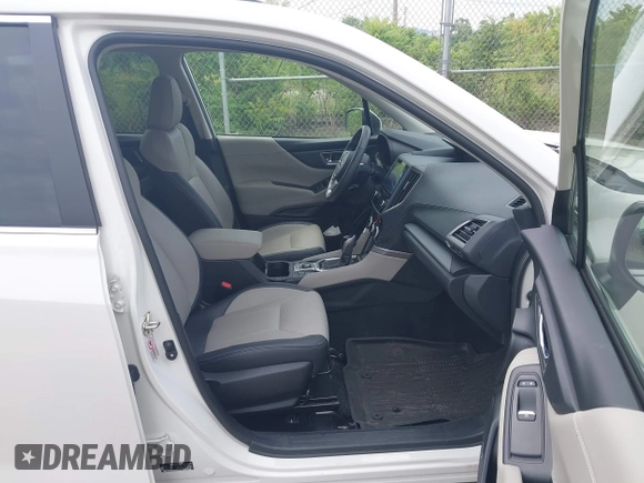 2019 Subaru Forester Limited with VIN JF2SKAUC0KH535445, listed as a IAAI auction lot 42628804 with 16,742 mi miles and . Bid and sale history available at DreamBid. Image 5.