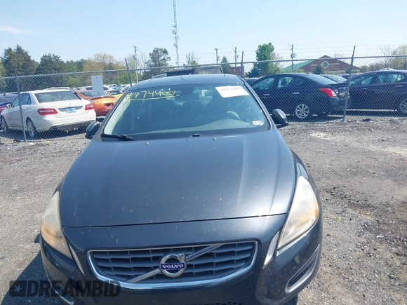 2012 Volvo S60 T5 z VIN YV1622FS7C2110703, wystawiony jako IAAI lot #41974400 z przebiegiem 188 143 mil mil oraz . Historia ofert i sprzedaży dostępna na DreamBid. Obrazek 6.