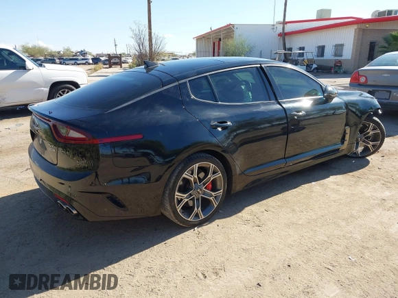 2021 Kia Stinger GT2 with VIN KNAE55LC3M6089699, listed as a IAAI auction lot 41035872 with 81,192 mi miles. Bid and sale history available at carsss.com. Image 4.