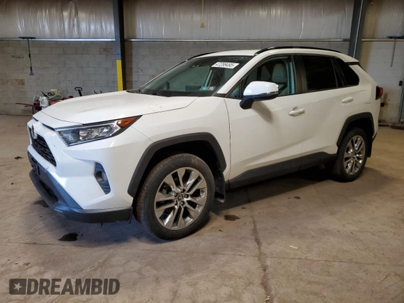 2019 Toyota RAV4 XLE Premium with VIN 2T3A1RFV2KC052271, listed as a Copart auction lot 47288495 with 48,212 mi miles and Salvage Title. Bid and sale history available at carsss.com. Image 1.