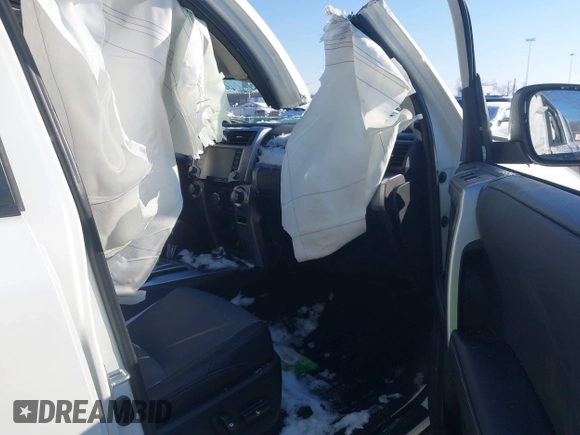 2022 Toyota 4Runner SR5 Premium with VIN JTENU5JR0N6058842, listed as a IAAI auction lot 41405515 with 27,480 mi miles and . Bid and sale history available at DreamBid. Image 5.