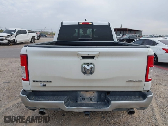 2022 Ram 1500 Big Horn z VIN 1C6SRFMT8NN313403, wystawiony jako IAAI lot #42334732 z przebiegiem 96 588 mil mil oraz . Historia ofert i sprzedaży dostępna na DreamBid. Obrazek 16.