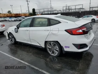 2019 Honda Clarity Plug-In Hybrid with VIN JHMZC5F11KC004103, listed as a Copart auction lot 41896904 with 43,018 mi miles. Bid and sale history available at carsss.com. Image 2.