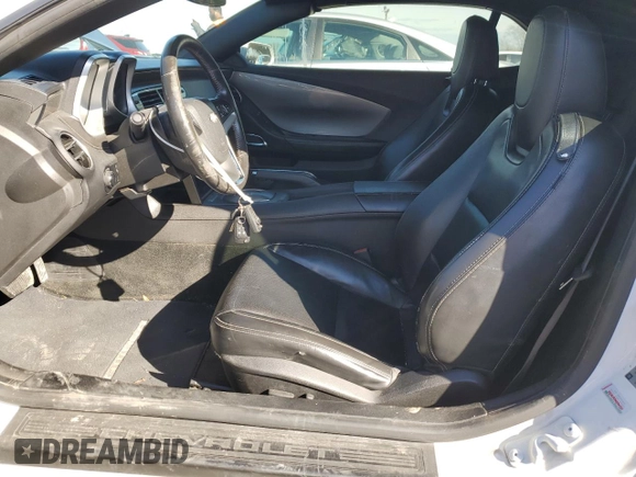 2013 Chevrolet Camaro LT z VIN 2G1FC3D30D9217897, wystawiony jako Copart lot #42090665 z przebiegiem 132 813 mil mil oraz Szkoda całkowita • Salvage title. Historia ofert i sprzedaży dostępna na DreamBid. Obrazek 7.