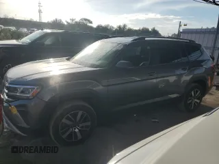 2022 Volkswagen Atlas SE with VIN 1V2DP2CA4NC533230, listed as a Copart auction lot 73013684 with 46,484 mi miles and Clean title. Bid and sale history available at DreamBid. Image 1.