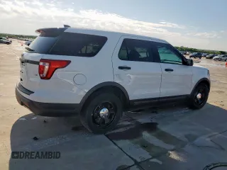 2018 Ford Police Interceptor Utility с VIN 1FM5K8AR0JGA72641, выставлен на аукционе Copart как лот 54064545 с пробегом 104 638 миль миль и Списание • Salvage title. История ставок и продаж доступна на DreamBid. Изображение 3.